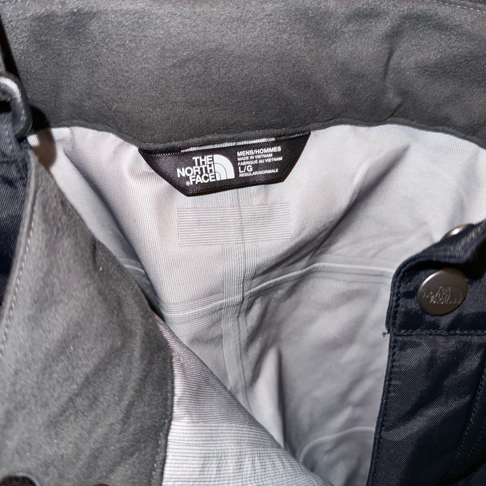The North Face Ski Pants with Removable Suspenders - Picture 2 of 12